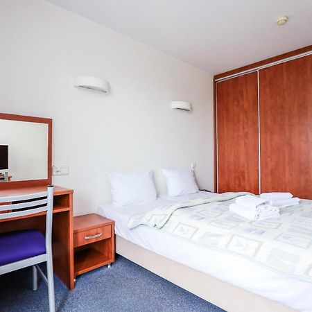 Bielik Apartament B12 Spa I Wellness Z Balkonem Blisko Plazy Misdroy Exterior foto